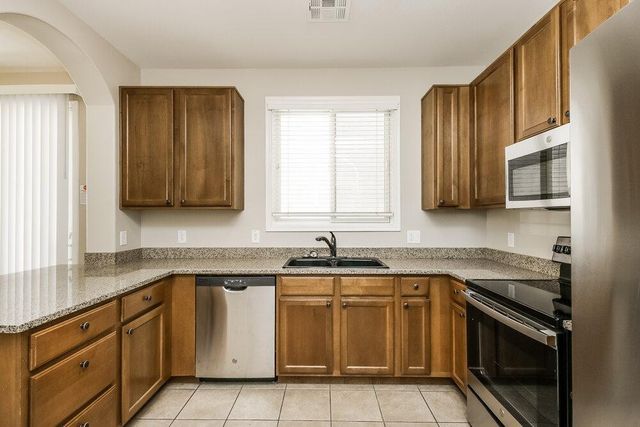 3900 E Gideon Way, Gilbert, AZ 85296