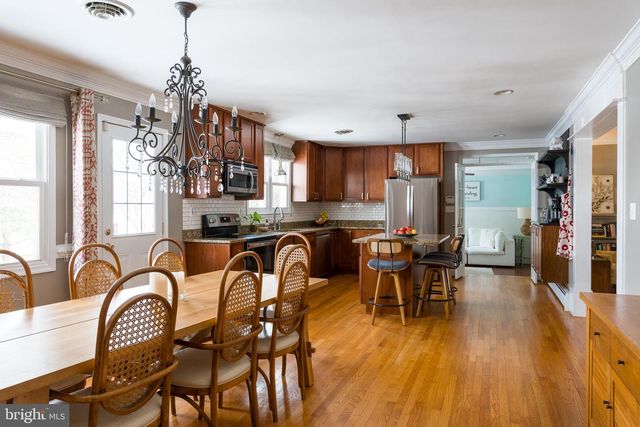 7001 WATERSVILLE RD, Mount Airy, MD 21771