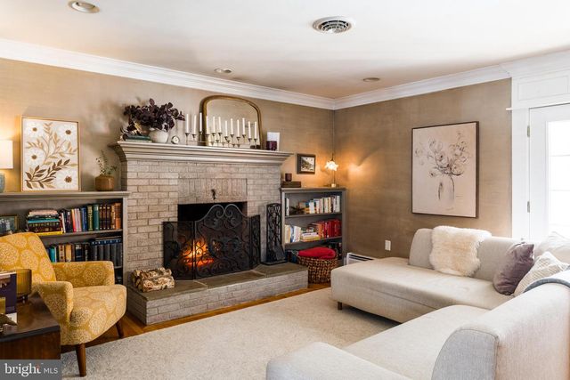 7001 WATERSVILLE RD, Mount Airy, MD 21771