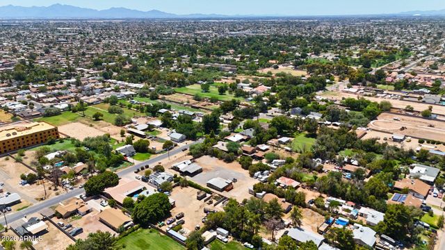 2804 W BELMONT Avenue, Phoenix, AZ 85051