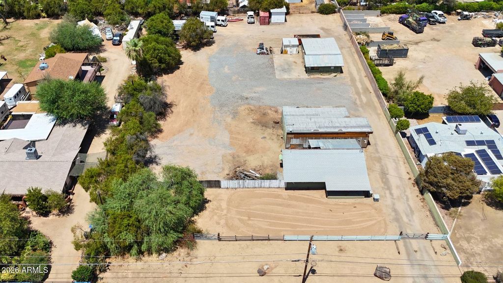 2804 W BELMONT Avenue, Phoenix, AZ 85051 — photo 4