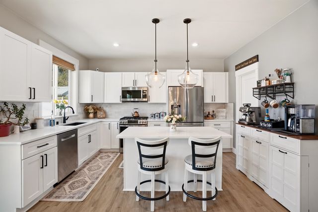 1219 N Walnut Ln, Spokane Valley, WA 99206