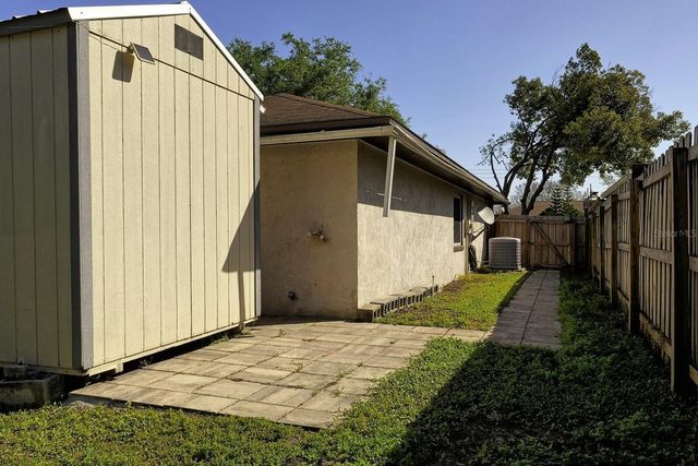 1382 HENDREN DRIVE, Orlando, FL 32807