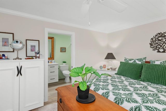 2702 SW 6th Street, Boynton Beach, FL 33435