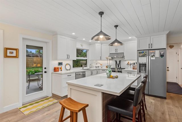 2702 SW 6th Street, Boynton Beach, FL 33435