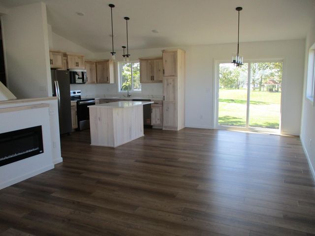 148 Cedar Street SE, Kimball, MN 55353