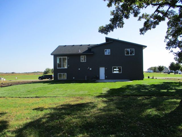 148 Cedar Street SE, Kimball, MN 55353