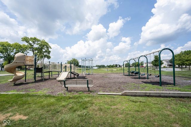 11488 Lucky Dan Drive, Noblesville, IN 46060