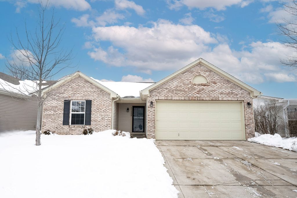 11488 Lucky Dan Drive, Noblesville, IN 46060