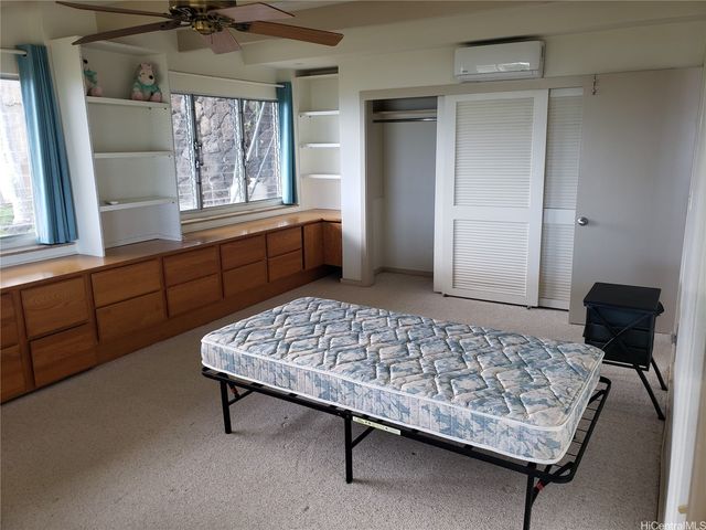 1423 Laamia Place, Honolulu, HI 96821