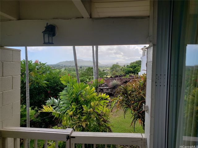 1423 Laamia Place, Honolulu, HI 96821