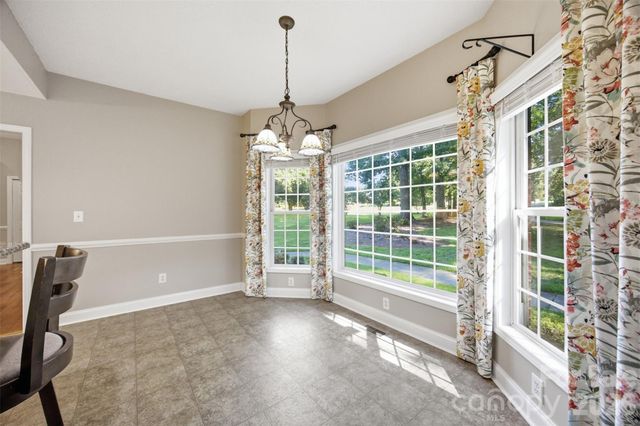 216 Minnie Queen Lane, Belmont, NC 28012