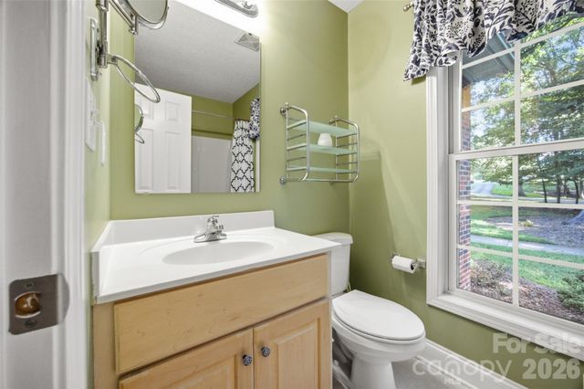 216 Minnie Queen Lane, Belmont, NC 28012