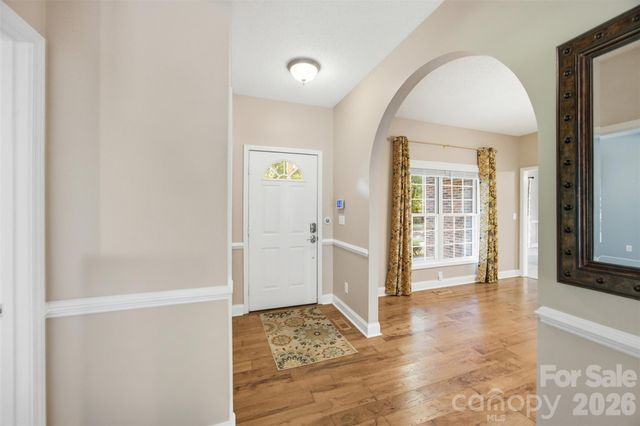 216 Minnie Queen Lane, Belmont, NC 28012