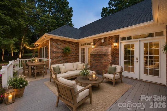 216 Minnie Queen Lane, Belmont, NC 28012