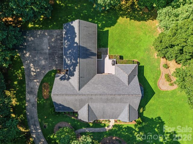 216 Minnie Queen Lane, Belmont, NC 28012