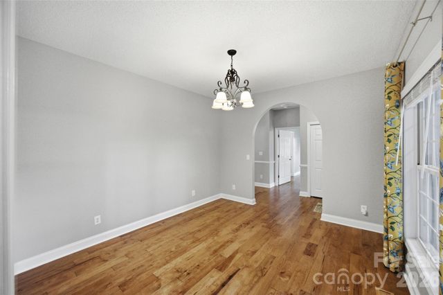 216 Minnie Queen Lane, Belmont, NC 28012