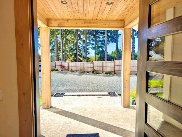 1830 Dixie Lane, Dows Prairie, CA 95519