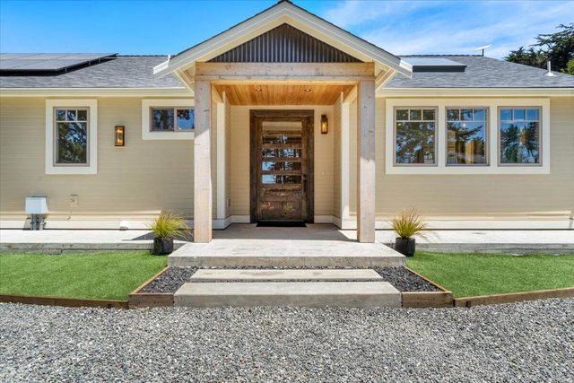 1830 Dixie Lane, Dows Prairie, CA 95519