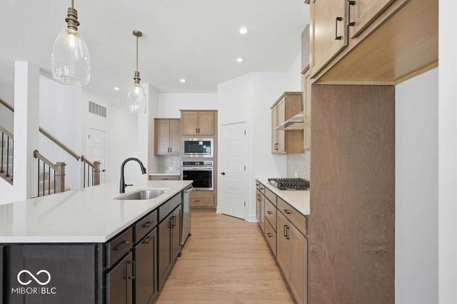 701 Robinson Farm Way, Westfield, IN 46074