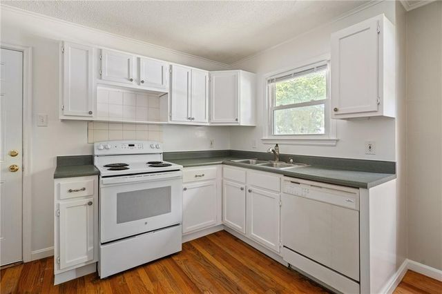 5314 Linden Street, Roeland Park, KS 66205