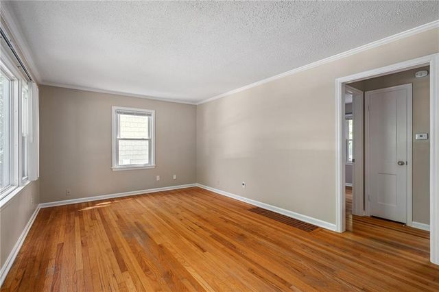 5314 Linden Street, Roeland Park, KS 66205