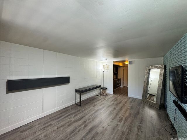 1700 Makiki Street 104, Honolulu, HI 96822