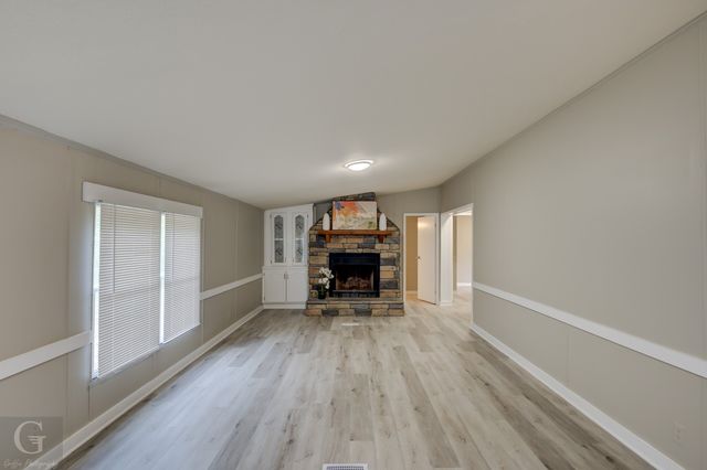 501 Wildlife Lane, Bossier City, LA 71112