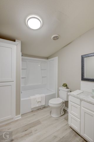 501 Wildlife Lane, Bossier City, LA 71112