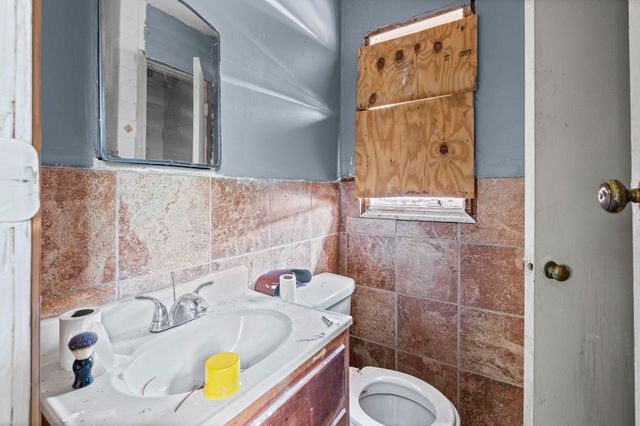 3768 ALMA DR, Memphis, TN 38127