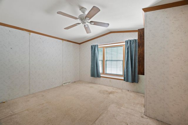 26 Amherst Road, Newmarket, NH 03857