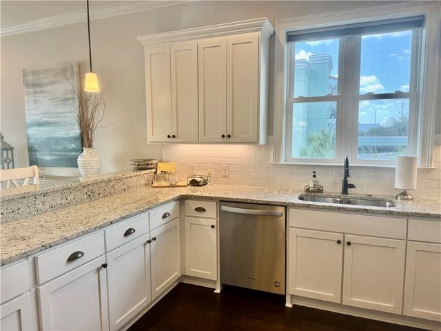 227 Fort King George Drive H, Darien, GA 31305