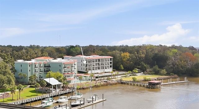 227 Fort King George Drive H, Darien, GA 31305