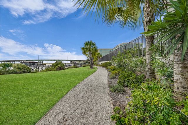 227 Fort King George Drive H, Darien, GA 31305