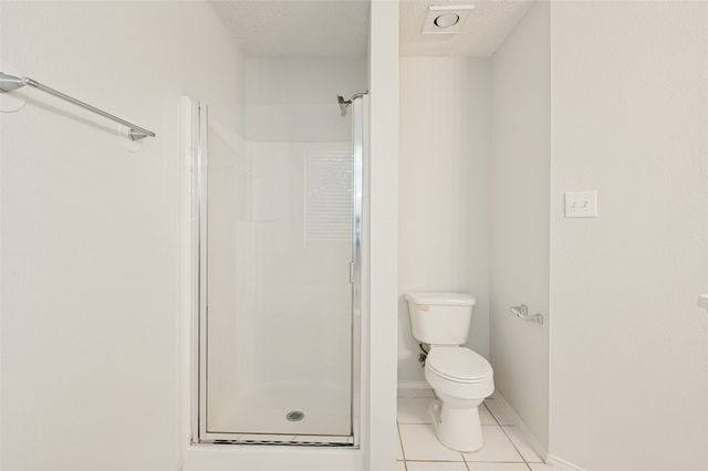 330 Mesquite Hill Drive, Arlington, TX 76002