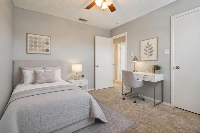 330 Mesquite Hill Drive, Arlington, TX 76002