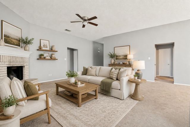 330 Mesquite Hill Drive, Arlington, TX 76002