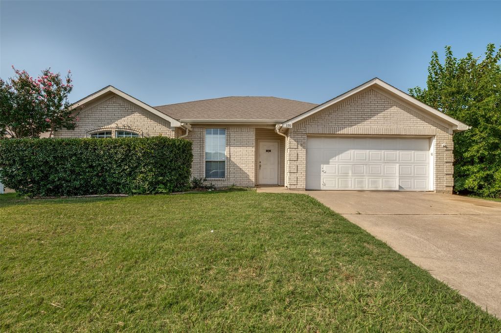 330 Mesquite Hill Drive, Arlington, TX 76002