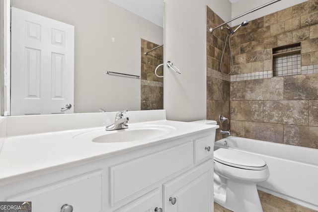 3570 Bulloch Lake Road, Loganville, GA 30052