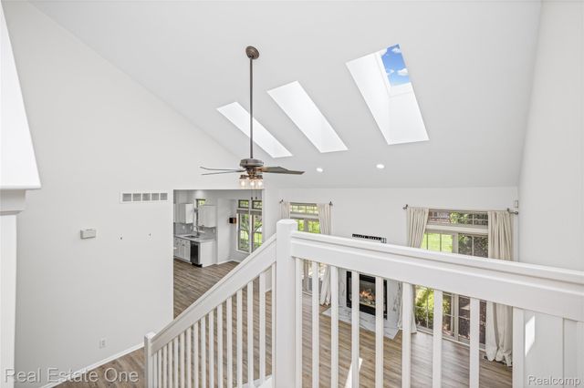 7382 Gateway Drive, West Bloomfield Charter Township, MI 48322