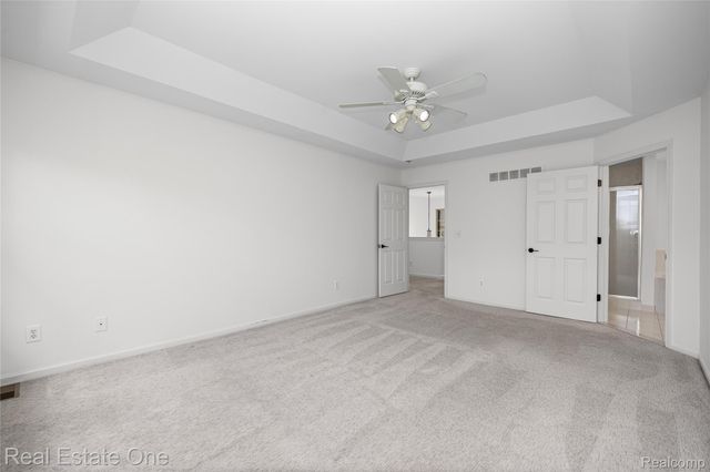 7382 Gateway Drive, West Bloomfield Charter Township, MI 48322