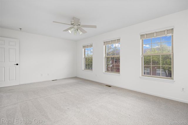 7382 Gateway Drive, West Bloomfield Charter Township, MI 48322