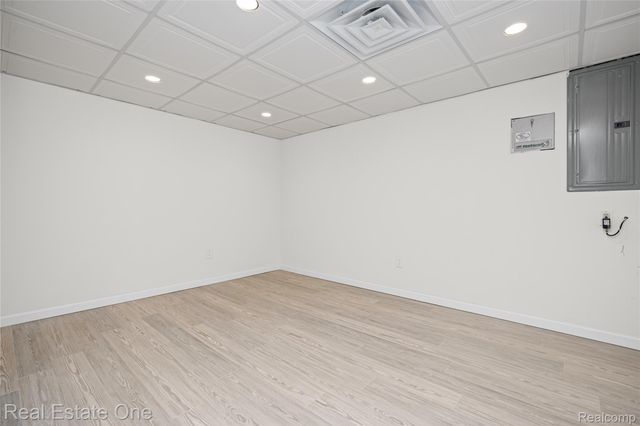 7382 Gateway Drive, West Bloomfield Charter Township, MI 48322