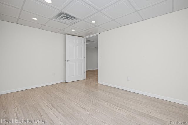 7382 Gateway Drive, West Bloomfield Charter Township, MI 48322