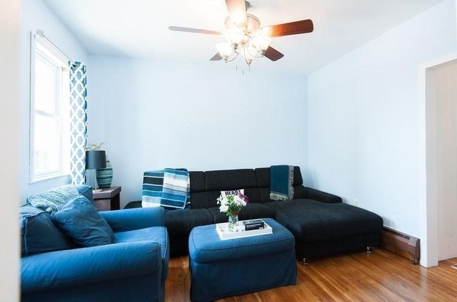 2 Dixfield SF, Boston, MA 02127