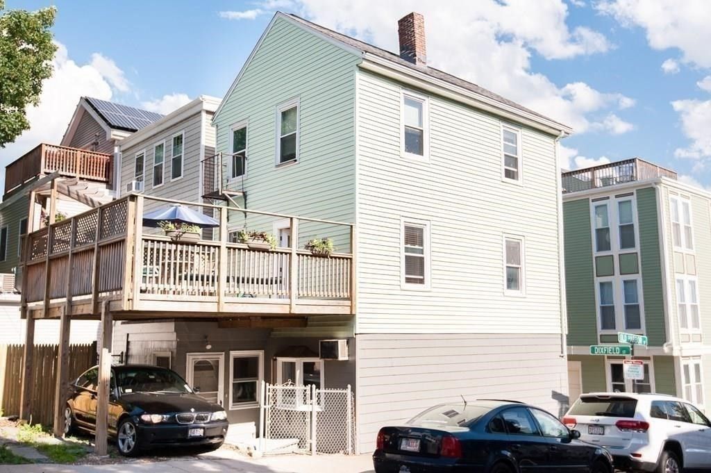 2 Dixfield SF, Boston, MA 02127