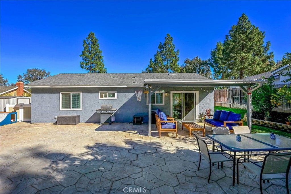 Image 26 of property listing at 1546 TILSON Circle, Corona, CA 92882