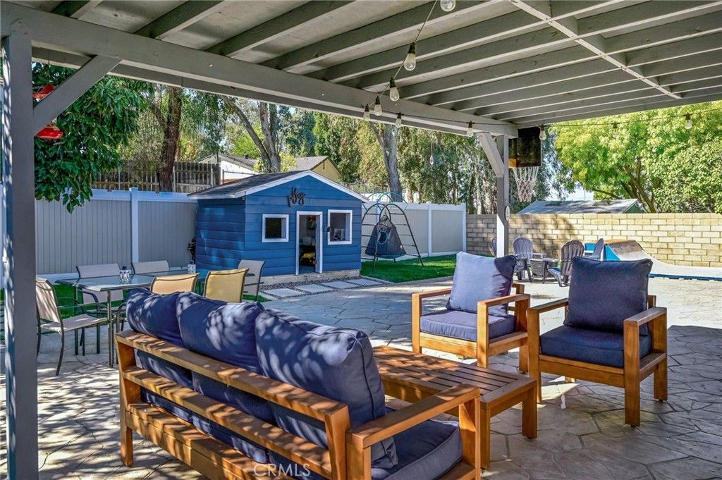 Image 27 of property listing at 1546 TILSON Circle, Corona, CA 92882