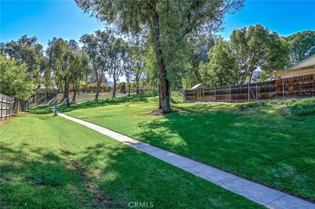 Image 31 of property listing at 1546 TILSON Circle, Corona, CA 92882