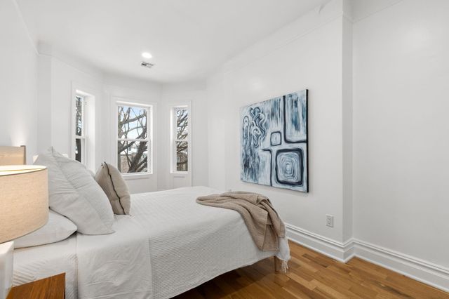 52 BRINKERHOFF ST, Jc, Bergen-lafayett, NJ 07304